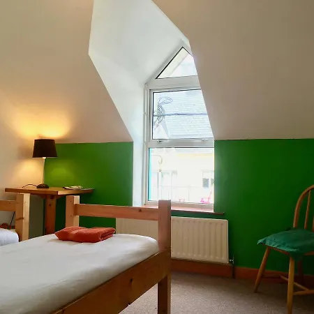 Vandrarhem Blue Pool