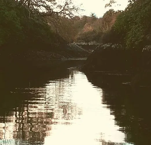 Blue Pool Vandrarhem