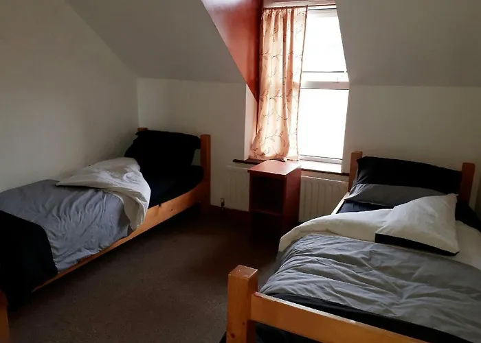 Vandrarhem Blue Pool *